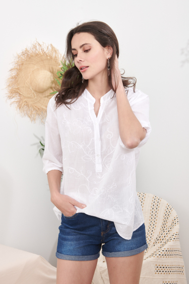Wholesaler Ornella Paris - Embroidered blouse