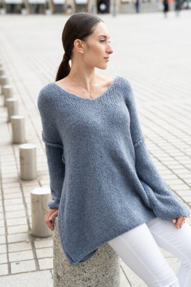 Wholesaler Ornella Paris - V-neck knit sweater