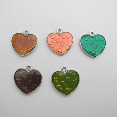 Wholesaler PERLES BLEUES - 10 Double-sided enameled metal heart pendants 24x25mm