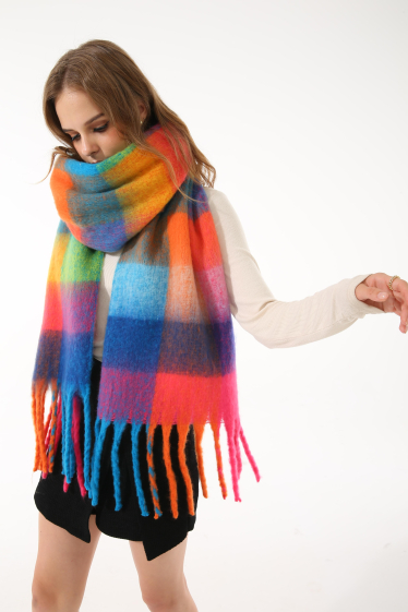 Wholesaler Phanie Mode - Fringed checked scarf