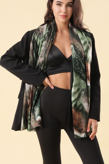 Wholesaler Phanie Mode (Phanie accessories) - Printed scarf with foil