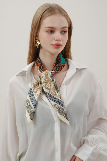 Wholesaler Phanie Mode (Phanie accessories) - Small scarf in silk-touch satin