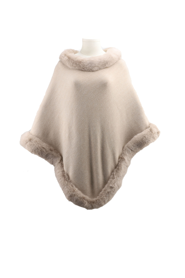 Wholesaler Phanie Mode - Poncho with lurex with faux fur outline