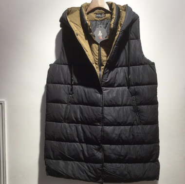 Wholesaler PIMENT ROUGE - Sleeveless jacket