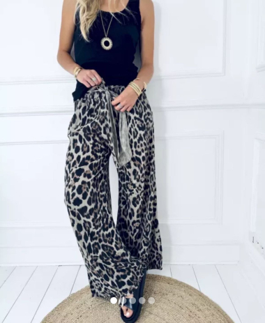 Grossiste Pinka - Pantalon léopard