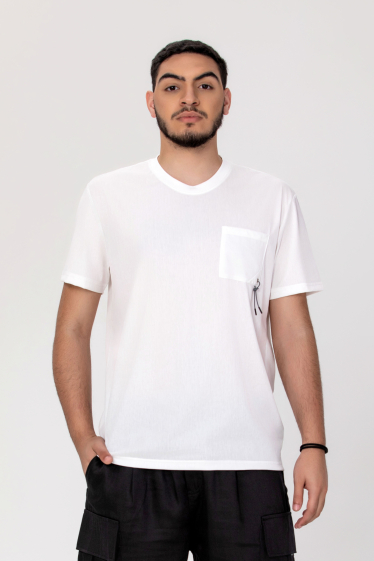 Wholesaler PLACED BY GIDEON - T-shirt with pocket detail