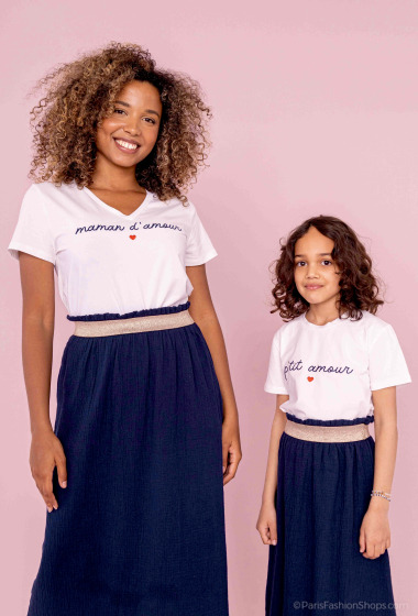 Großhändler PM Mère & Fille - Besticktes Baumwoll-T-Shirt mit V-Ausschnitt