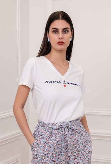 Wholesaler PM Mère & Fille - Embroidered v-neck cotton t-shirt