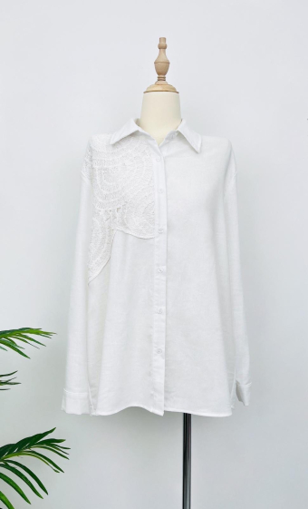 Wholesaler POHÊME - Sloana shirt with pretty hook on the right side