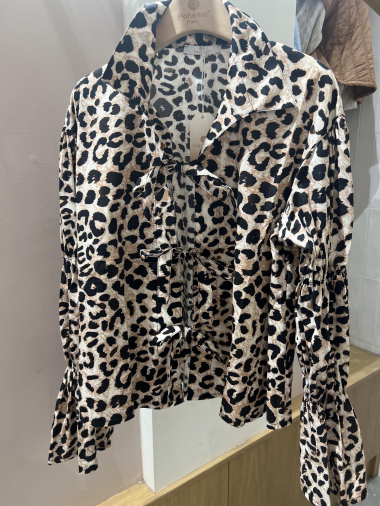 Grossiste POHÊME - Chemise Taminia  avec col chemise finition petit noeud imprimé leopard