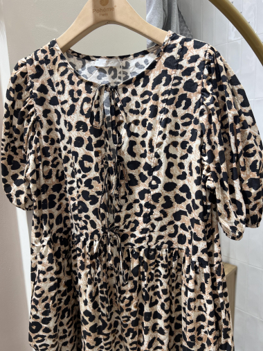 Grossiste POHÊME - robe léopard manche courte