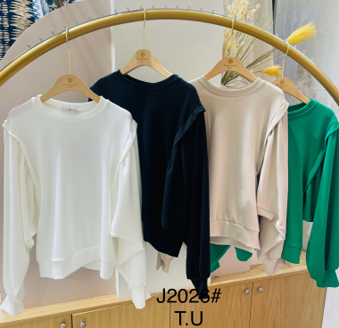 Wholesaler POHÊME - solid color sweatshirt with designer sleeves