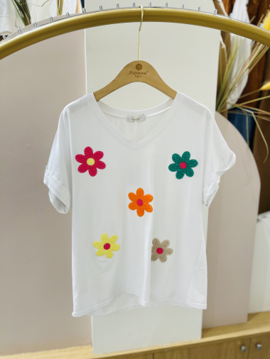 Grossiste POHÊME - tee shirt en coton avec motif fleur