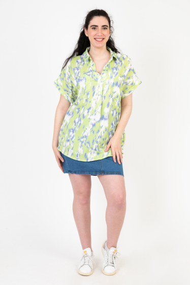 Wholesaler Pomme Rouge Paris - Plus size green print blouse (C6561)