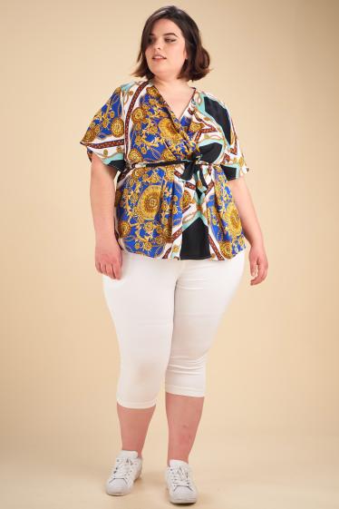 Wholesaler Pomme Rouge Paris - Plus size scarf print blouse