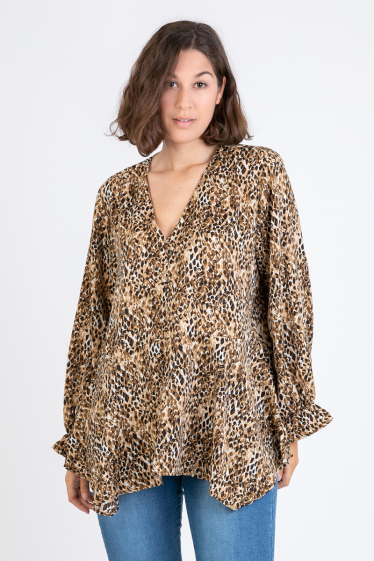 Wholesaler Pomme Rouge Paris - Camel leopard print blouse (C6536)