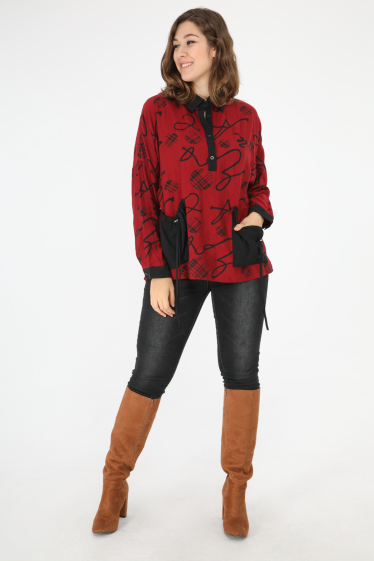 Wholesaler Pomme Rouge Paris - Red printed blouse (C6136)