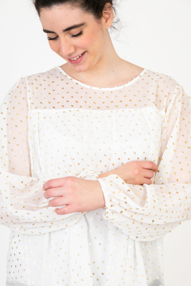 Wholesaler Pomme Rouge Paris - Large size satin blouse (C6579)