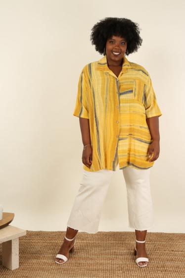 Wholesaler Pomme Rouge Paris - Plus size shirt with stripes print