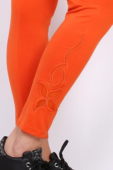 Buy Women Pure Cotton Plus Size Printed Kurti Knee Length with White  Leggings for Office or Daily use (Orange) (XXXXX-Large) (XXX-Large) at  Amazon.in