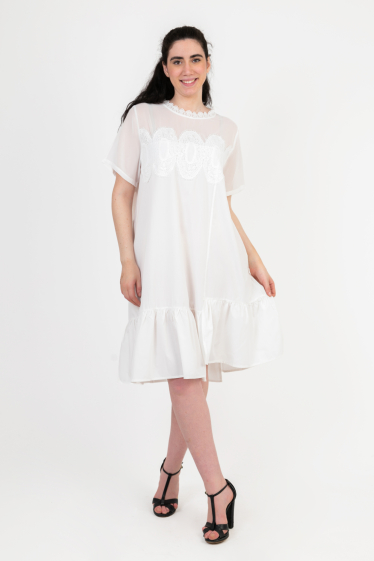 Wholesaler Pomme Rouge Paris - White dress with embroidery (C6572)