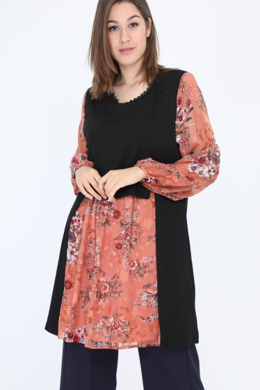 Großhändler Pomme Rouge Paris - Rosa bedrucktes Kleid mit Lageneffekt (C6115)
