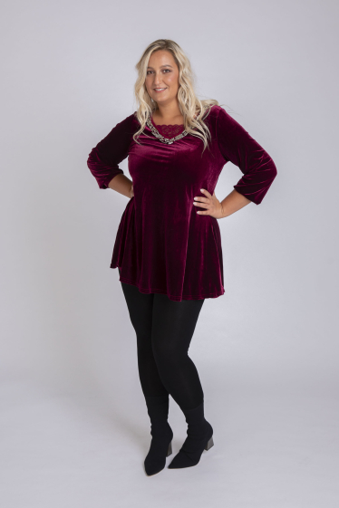 Wholesaler Pomme Rouge Paris - Plus Size Velvet Dress (A395)