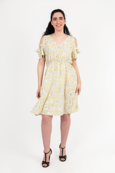 Wholesaler Pomme Rouge Paris - Plus size yellow print dress (C6575)