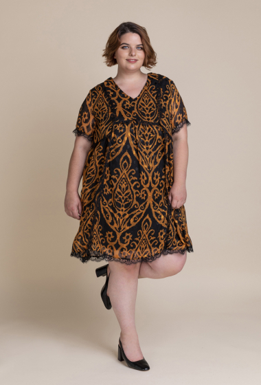 Großhändler Pomme Rouge Paris - Bedrucktes Kleid in großen Größen (C6225)
