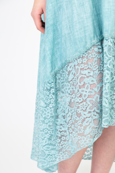 Wholesaler Pomme Rouge Paris - Plus Size Turquoise Dress with Lace (C8016)