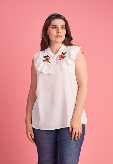 Wholesaler Pomme Rouge Paris - White top with embroidery (A965)