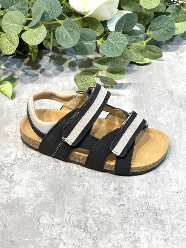 Spanish best sale sandals wholesale