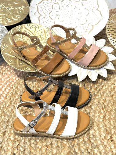 Wholesaler POTI PATI KIDS - KID647M Two-tone flat sandals with studded sole