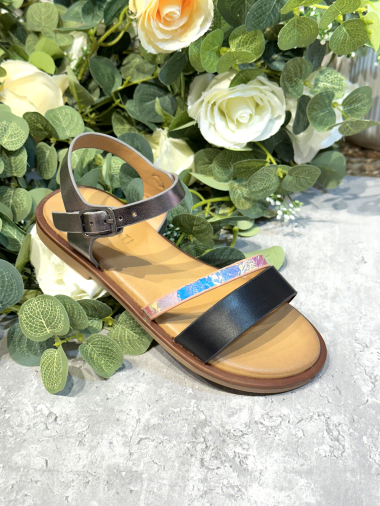 Wholesaler POTI PATI KIDS - Flat sandals for children. KID573M