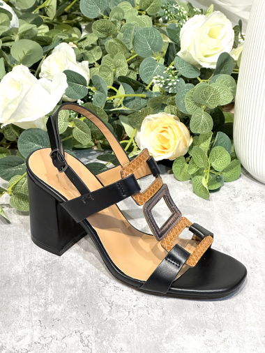 Flat sandals sale trend 219