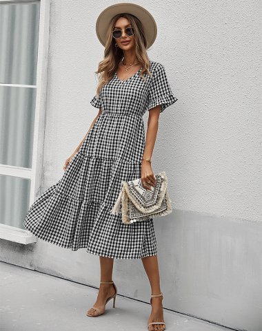 Wholesaler PRETTY SUMMER - Black and white checkered dress in bohemian chic style