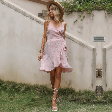 Grossiste PRETTY SUMMER - Robe portefeuille Rose style bohème chic