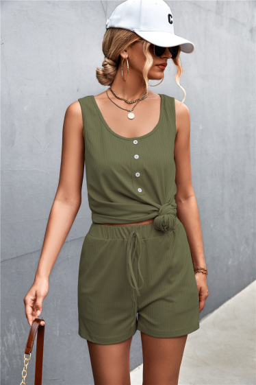 Wholesaler PRETTY SUMMER - Green high-waisted tunic and shorts, bohemian chic style
