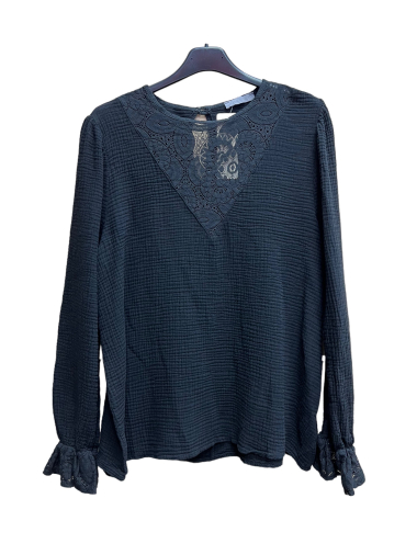 Wholesaler PROMISE - Cotton gauze blouse with lace detail
