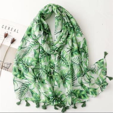 Wholesaler PROMISE - Leaf print scarf with pompoms
