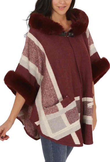 Wholesaler PROMISE - Fur printed cape poncho