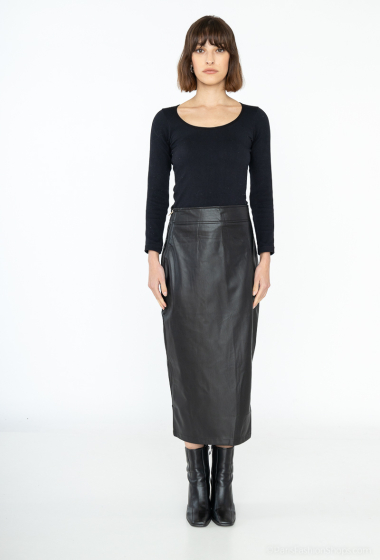 Wholesaler Queen Hearts - LONG FAUX LEATHER SKIRT