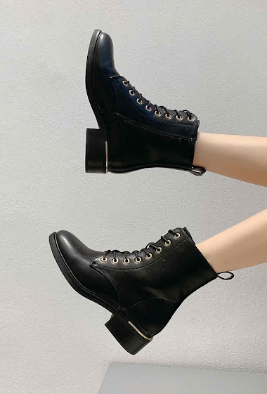 Wholesaler Queen Vivi - Lace up ankle boots
