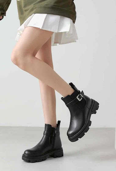 Wholesaler Queen Vivi - Chelsea ankle boots