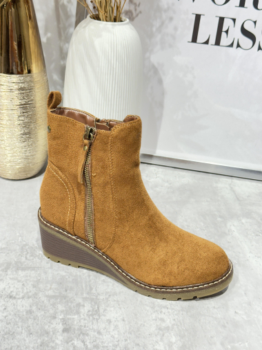 Wholesaler R and BE - Suede wedge ankle boot