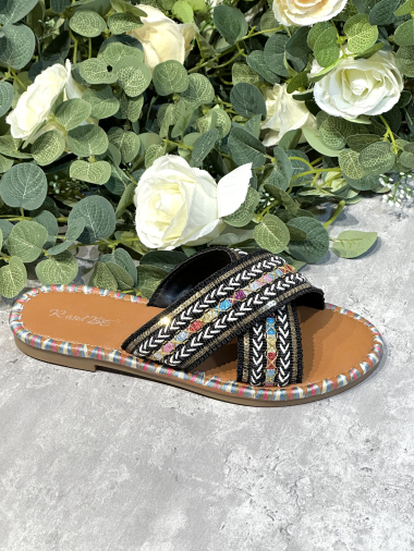 Wholesaler R and BE - OR630 Ethnic mules