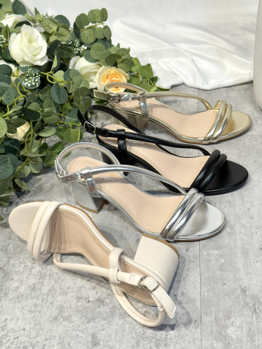 Wholesaler R and BE - Heeled sandals