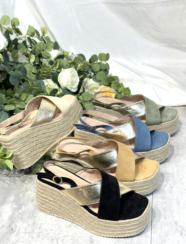 Wholesaler R and BE - Straw wedge sandals