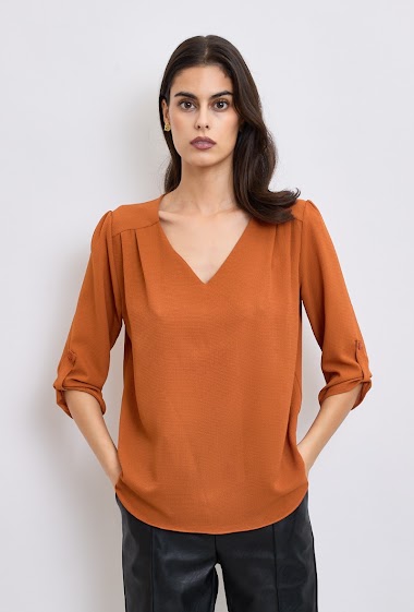 Großhändler Revd'elle - Revd'elle - Plain V-neck blouse with 3/4 sleeves