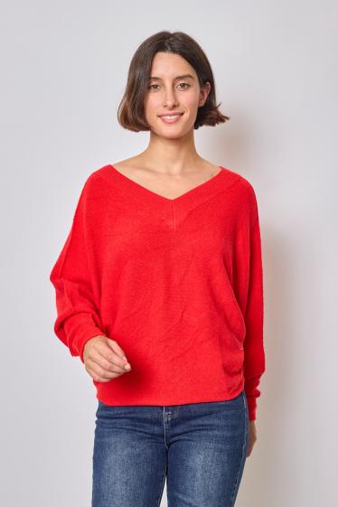 Wholesaler Revd'elle - Revd'elle - V-neck soft sweater with batwing sleeve